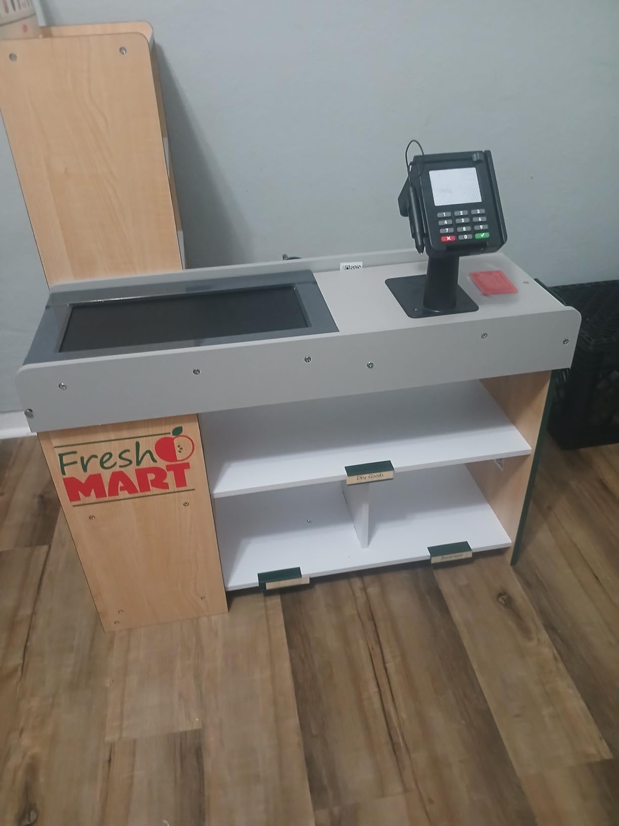 Melissa Doug Fresh Mart Review - TopPickr review featured image