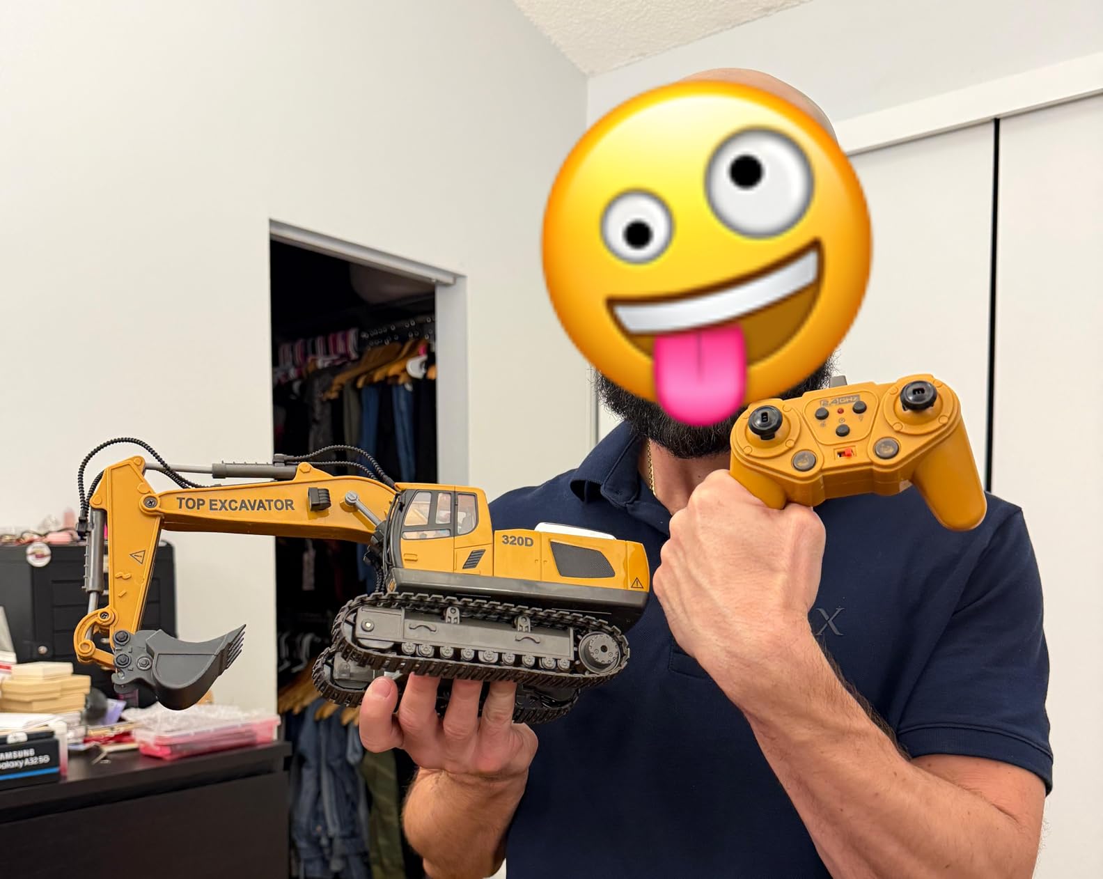 KIDMARKT RC Excavator Review - TopPickr review featured image